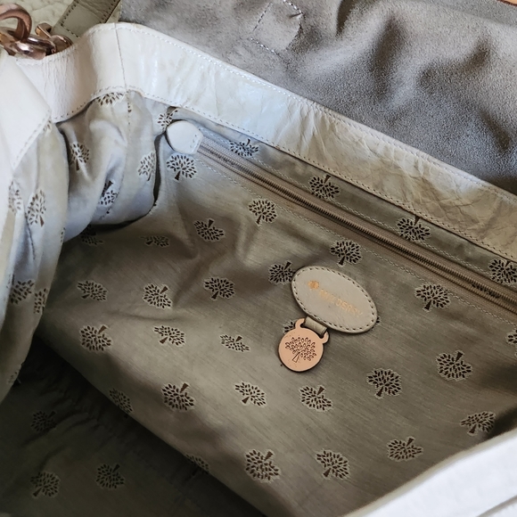 Mulberry Alexa (Regular) in White Soft Buffalo with rose gold hardwear - Picture 11 of 12